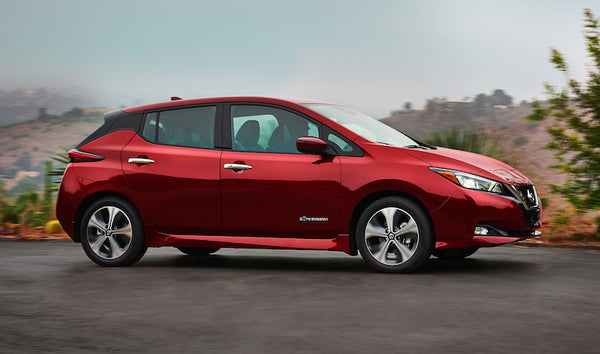 2018 NISSAN LEAF